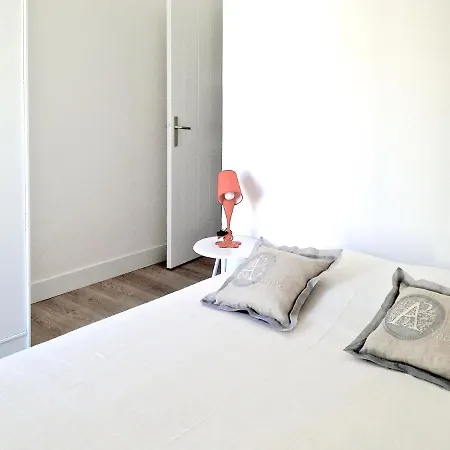 Appartement Appartement D'Une Chambre A Nice A 500 M De La Plage Avec Wifi *